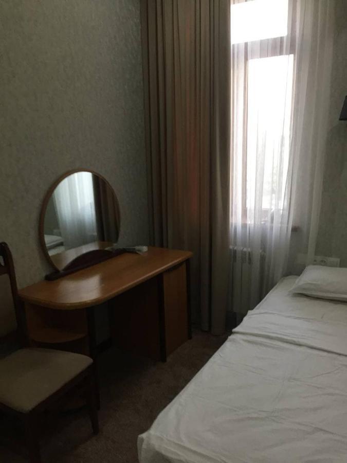 Western Suites Hotel Taskent Exterior foto