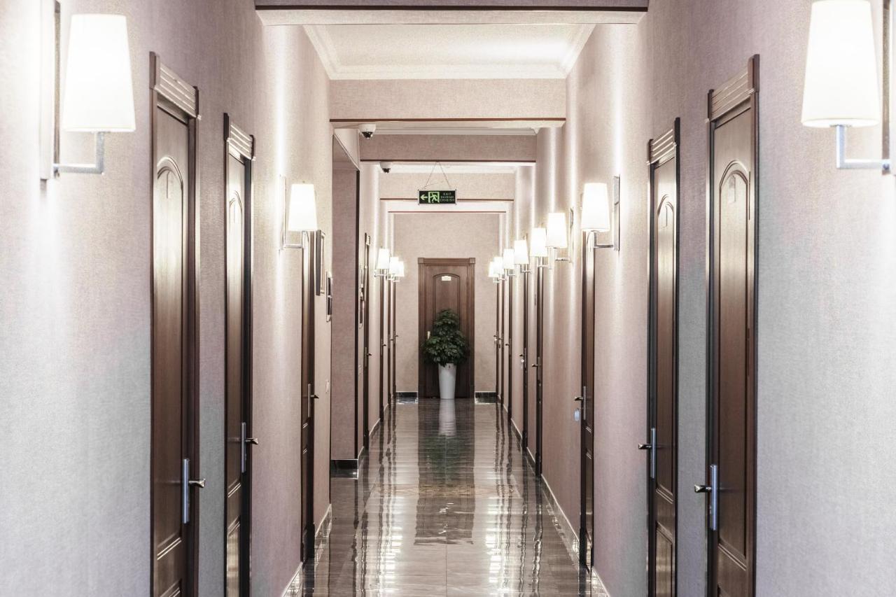 Western Suites Hotel Taskent Exterior foto