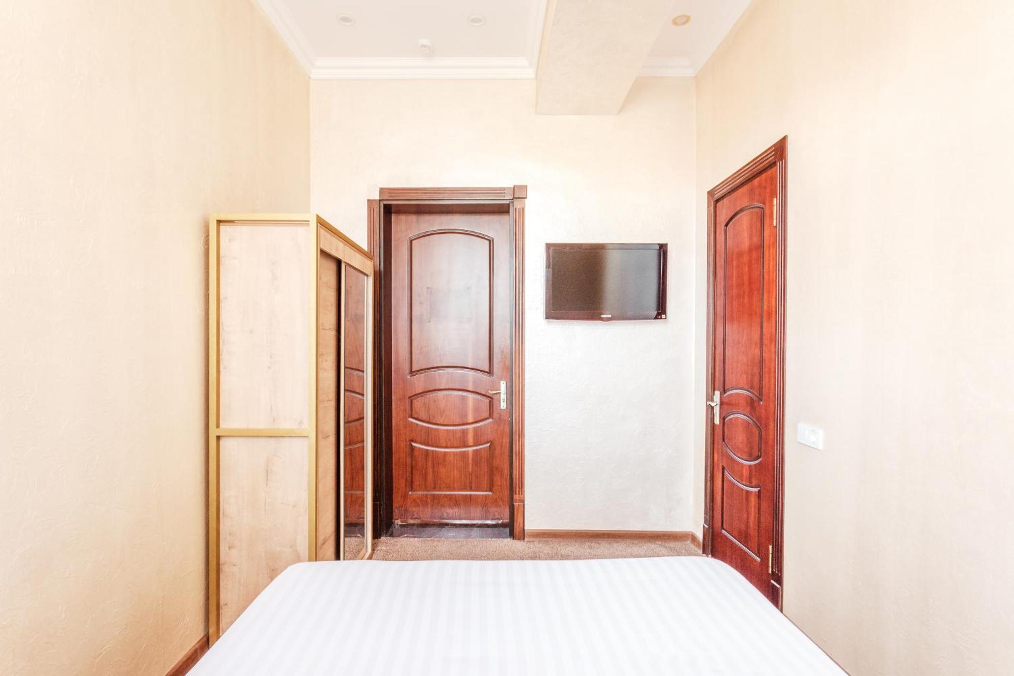 Western Suites Hotel Taskent Exterior foto