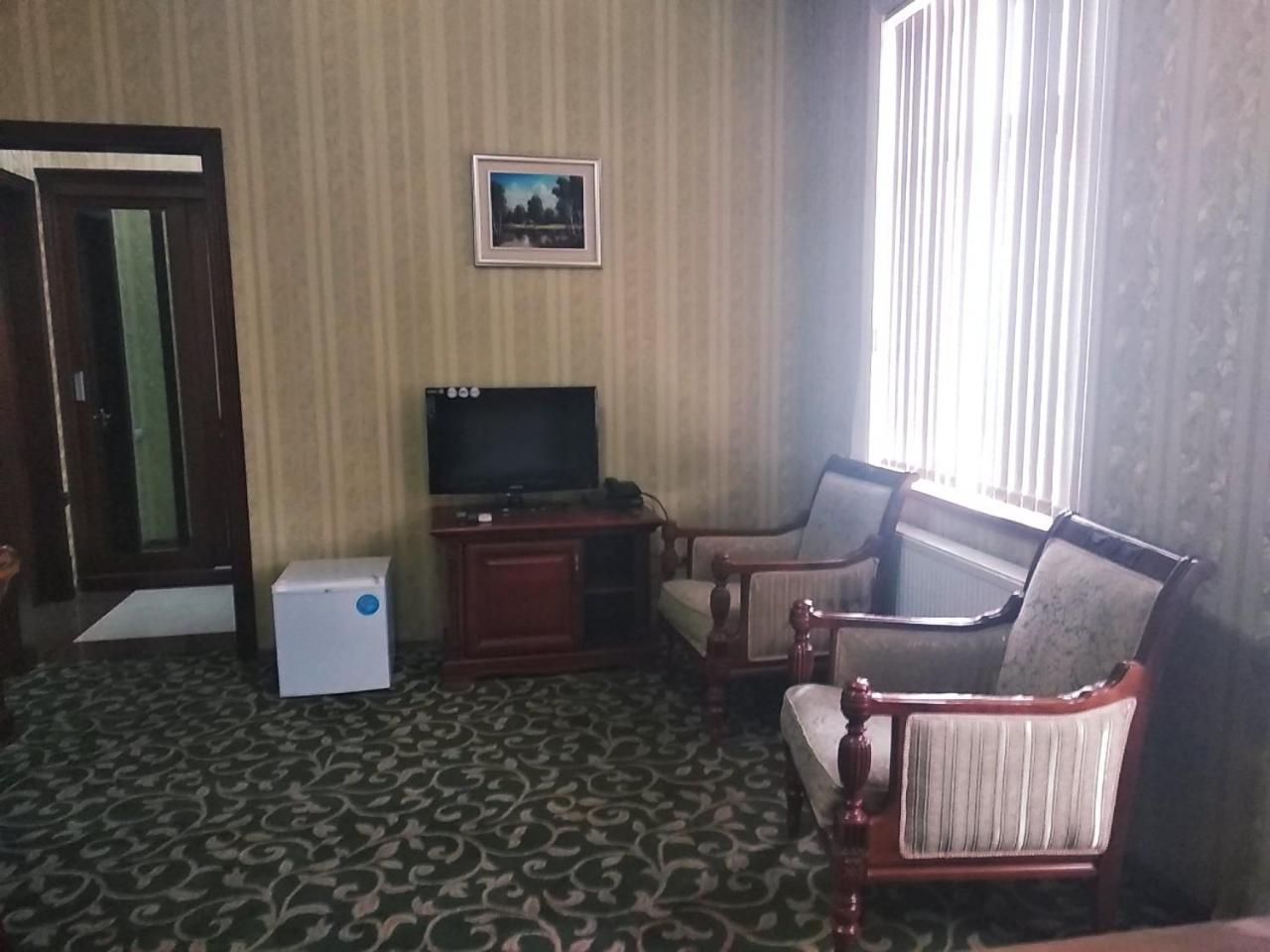 Western Suites Hotel Taskent Exterior foto