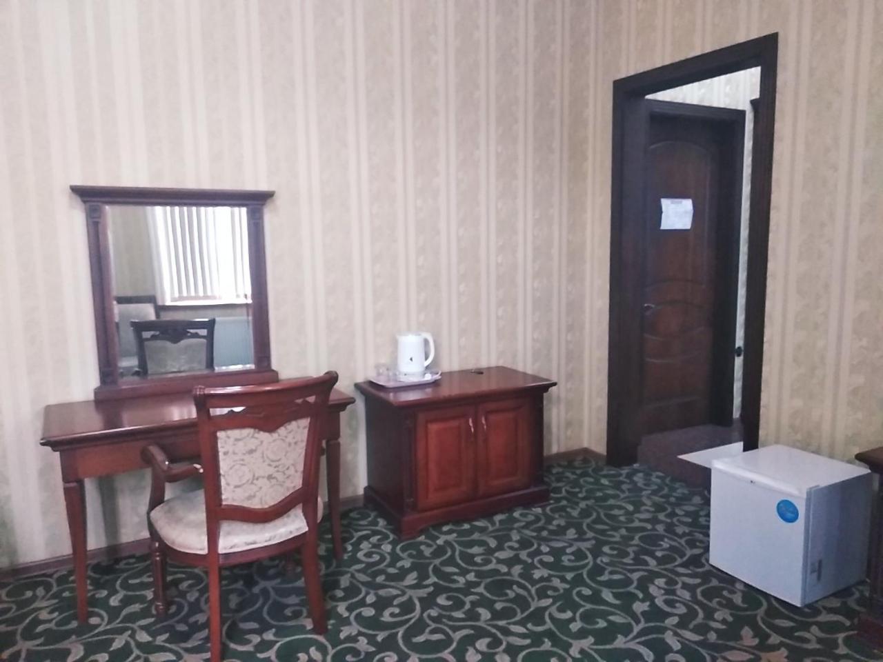 Western Suites Hotel Taskent Exterior foto